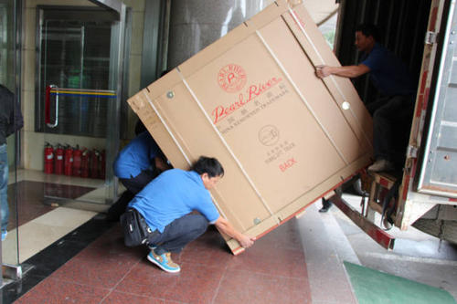 林甸钢琴贵重工艺品无忧运